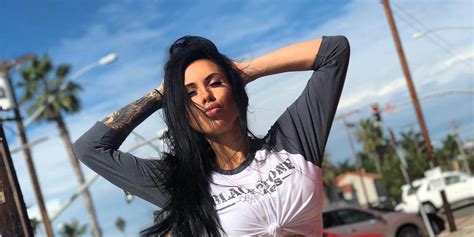 savanna rehm|Savanna Santos Biography, Age, Wiki, Height, Weight, Boyfriend,。